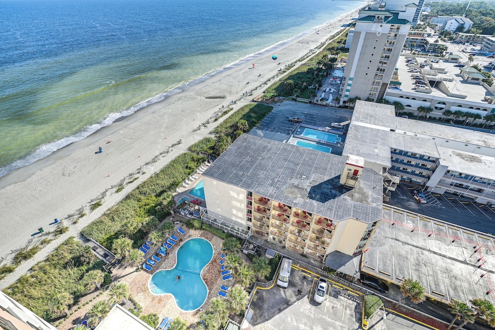 Steps to Myrtle Beach: Condo w/ Resort Amenities