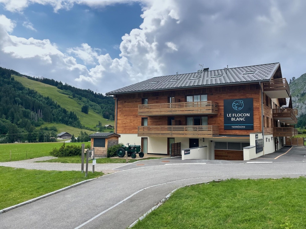Apartment in La Chapelle Near Ski Lift photo 3