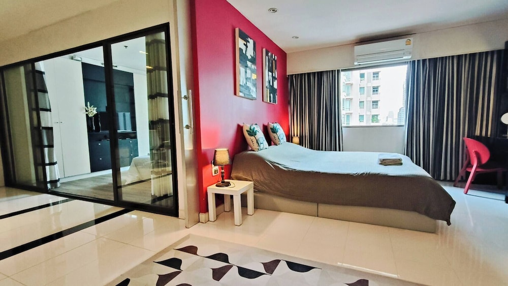 168 Rajdamri Apartment Near Central World