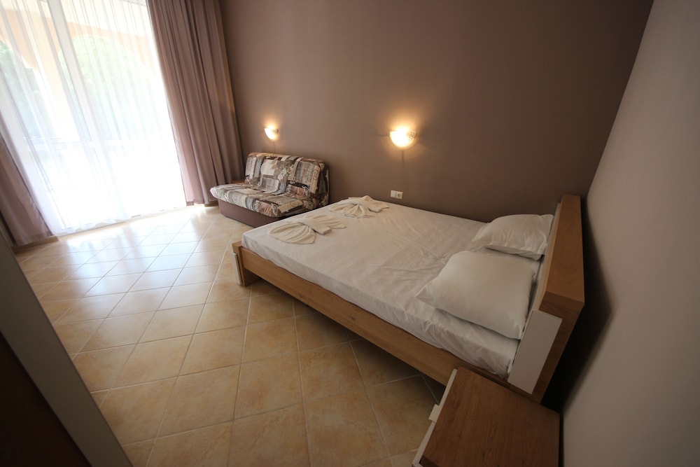 Photo 41