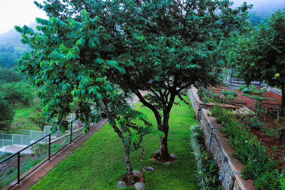 Par-X - Villa Sukoon - 3BHK Valley View