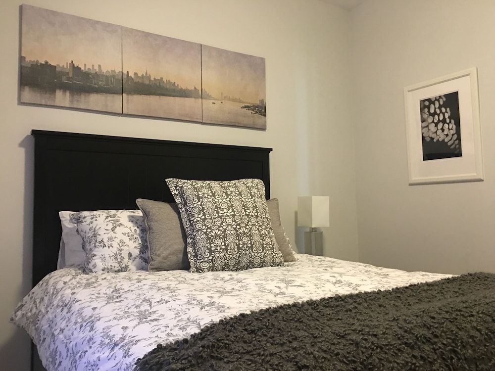 Kensington Suites - Image 3