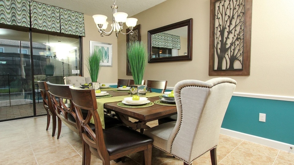 Championsgate Resort 7 Bedroom Home with Pool 7 Home