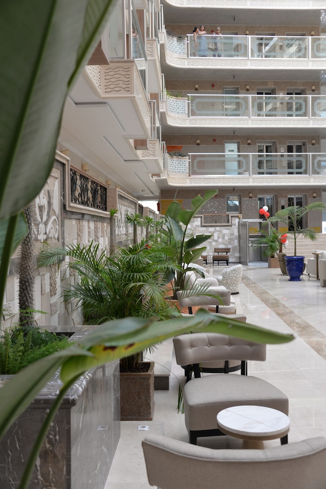 White Gold Hotel & Spa - Image 23