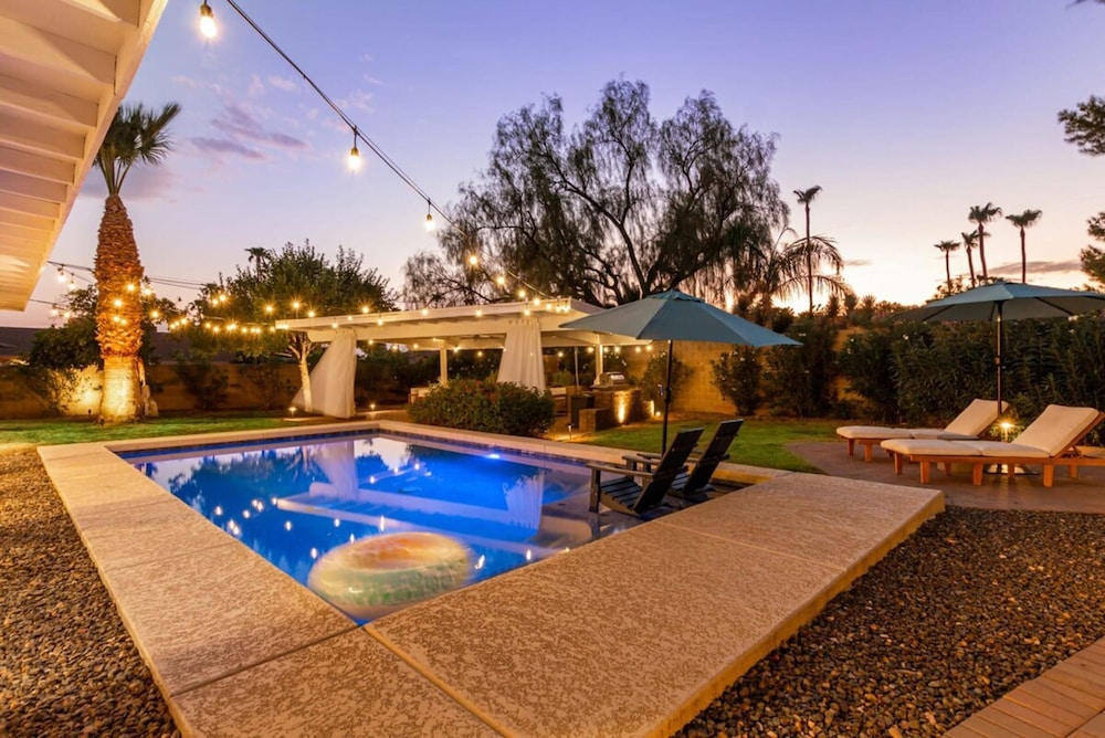 The Larkspur 2 Masters Heated Pool Gameroom