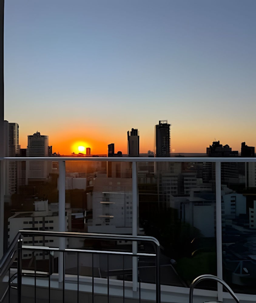 Aptos no Centro com Piscina e Academia