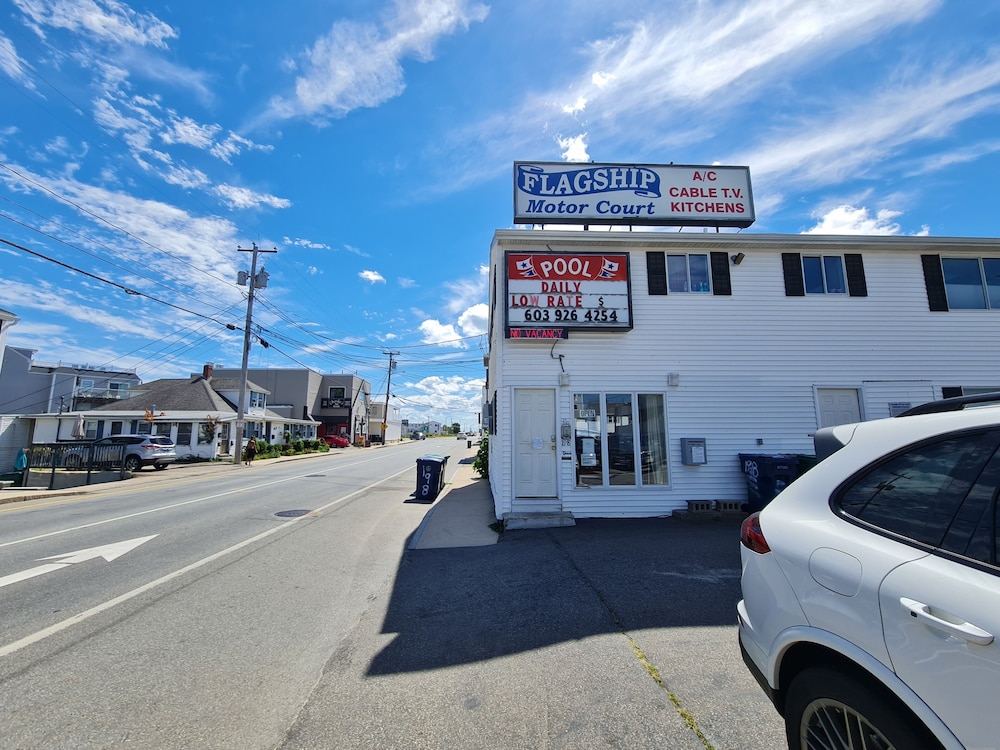 Flagship Motor Court - Property Image 3