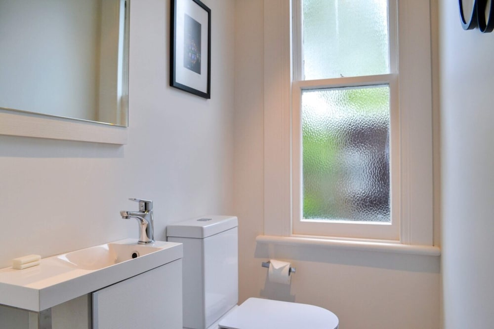 Heritage, Renovated 2 Bedroom Ponsonby Villa view 4