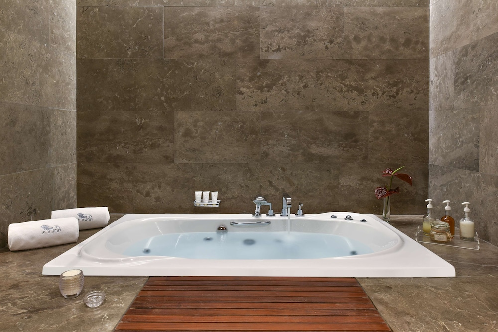 Kempinski Hotel Ishtar Dead Sea 40