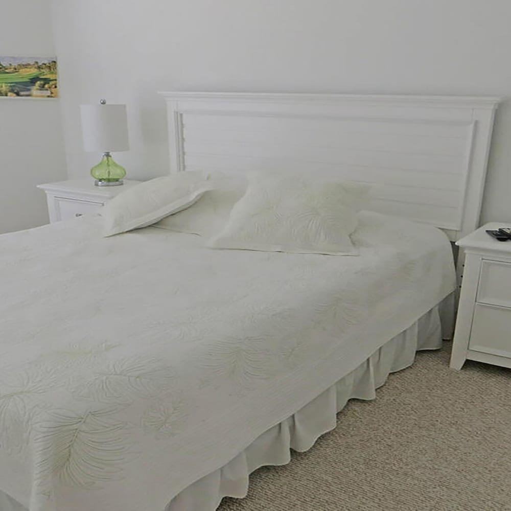 Altaira - top Location Lake View Pool Spa 4 Bed