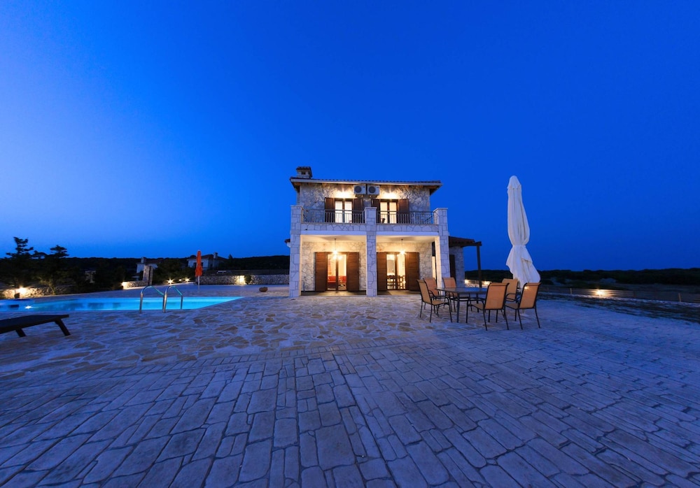 Sunset Vista Villas Classic II