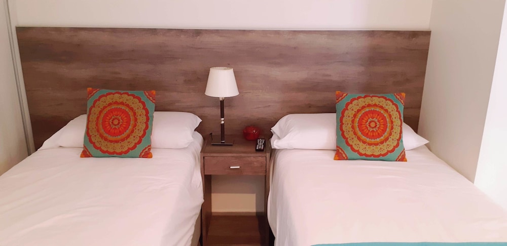 Ushuaia Flat IV