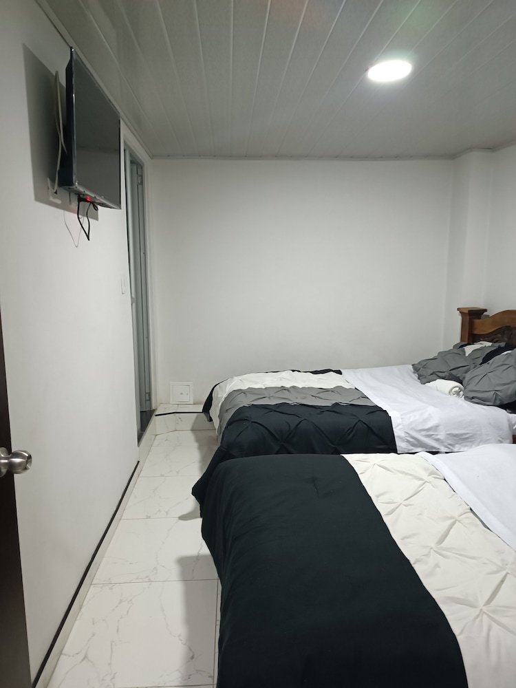 Hotel The Swit Real Centro