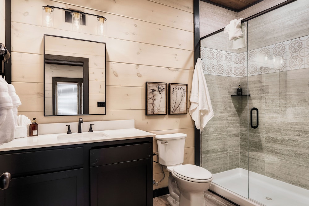 Smith Creek Reserve Luxury Cabins