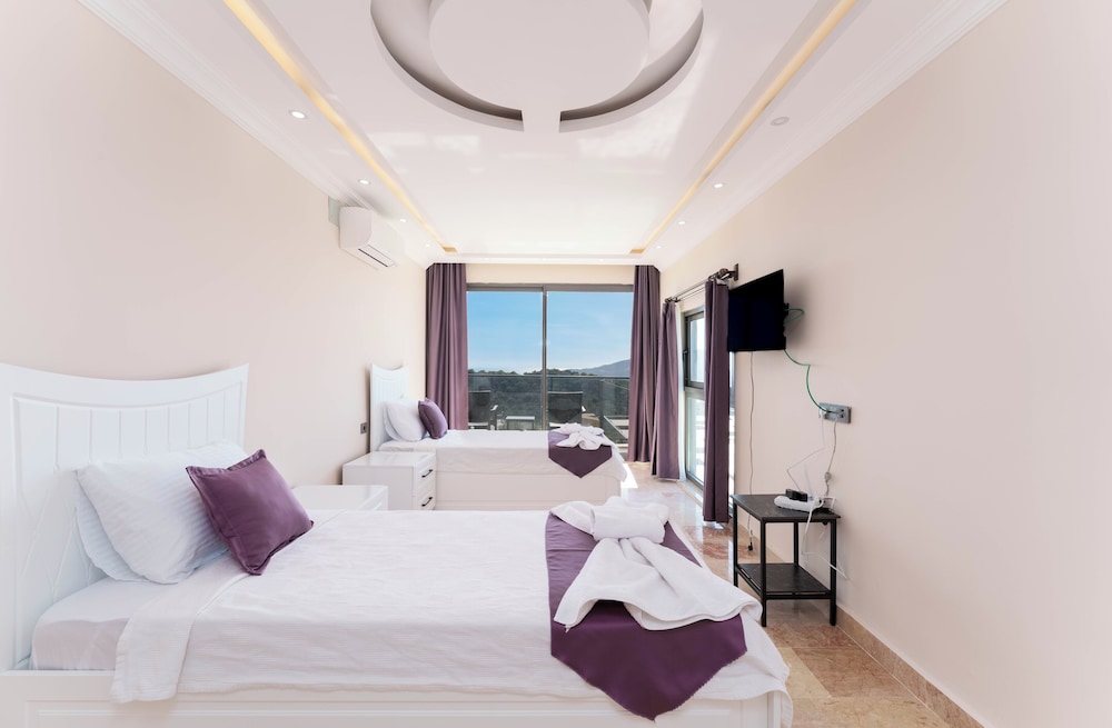 Grand Emora Villas