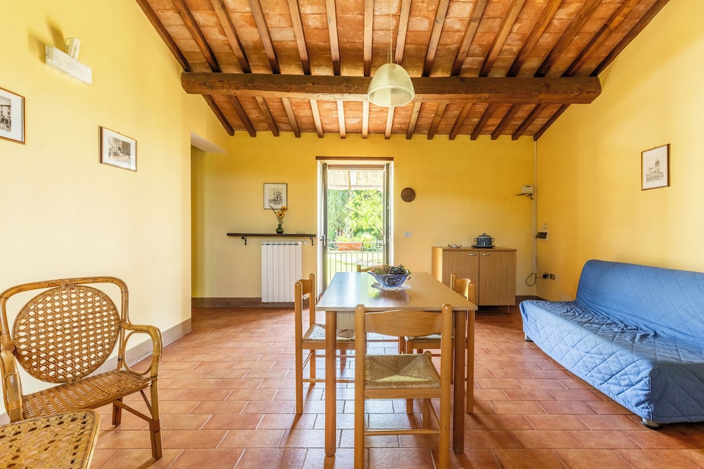 Podere Pietraluna