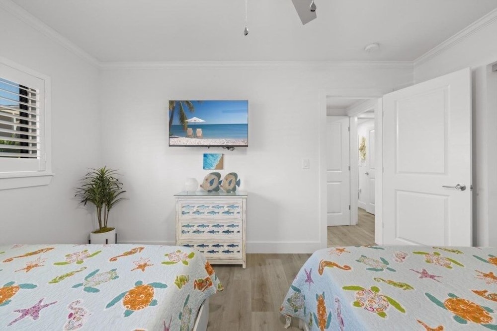 Coquina Beach 2c 2 Bedroom Condo