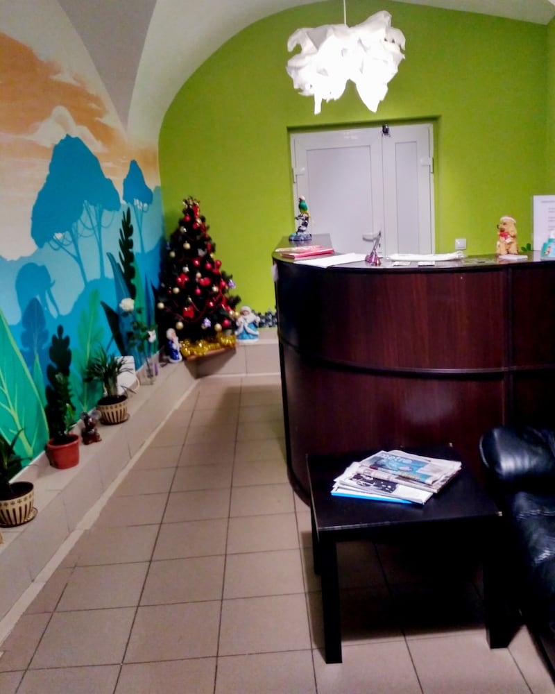 JUNGLE - Hostel