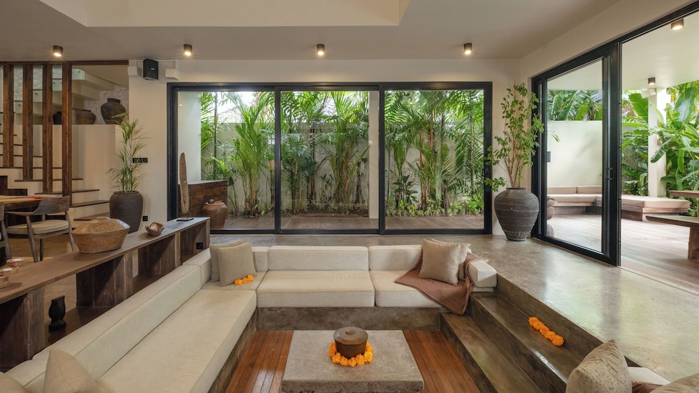 Villa Jax by Villa Finder