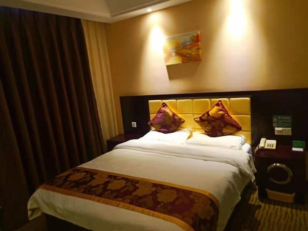 GreenTree Alliance Chuzhou Laian County Development District Jingyi Road Hotel.
