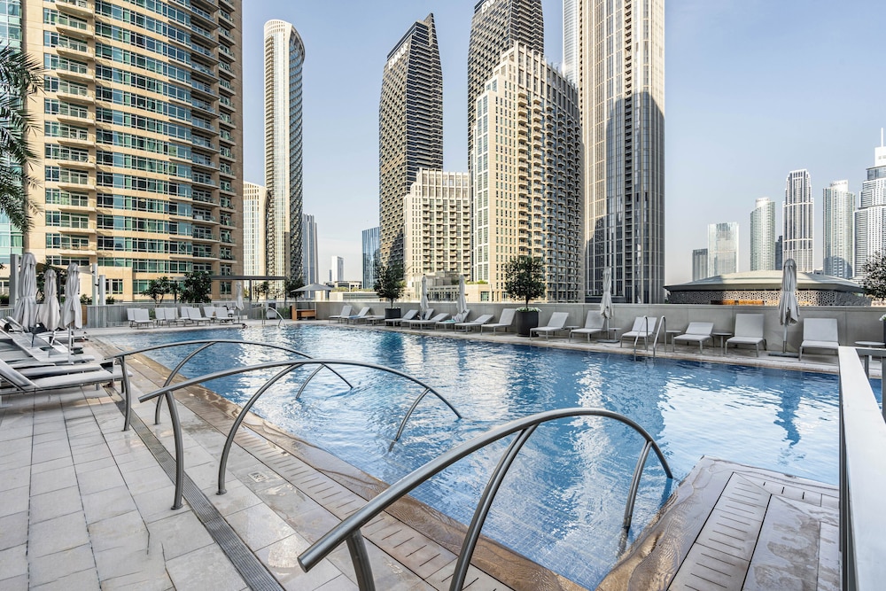 Lux 3BHK Burj Khalifa & fountain view