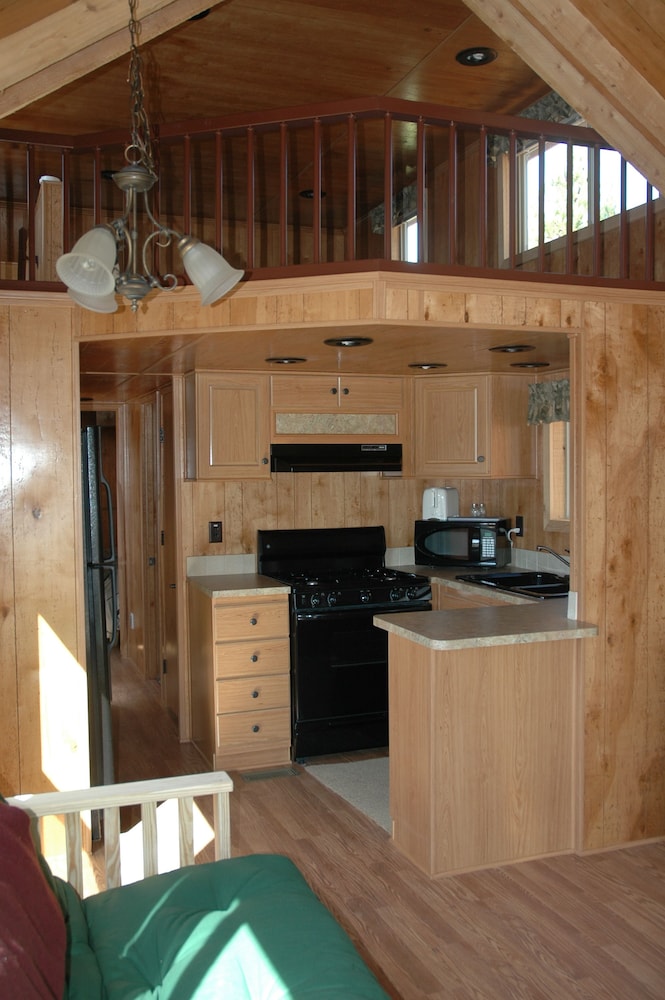 Lava Mountain Lodge