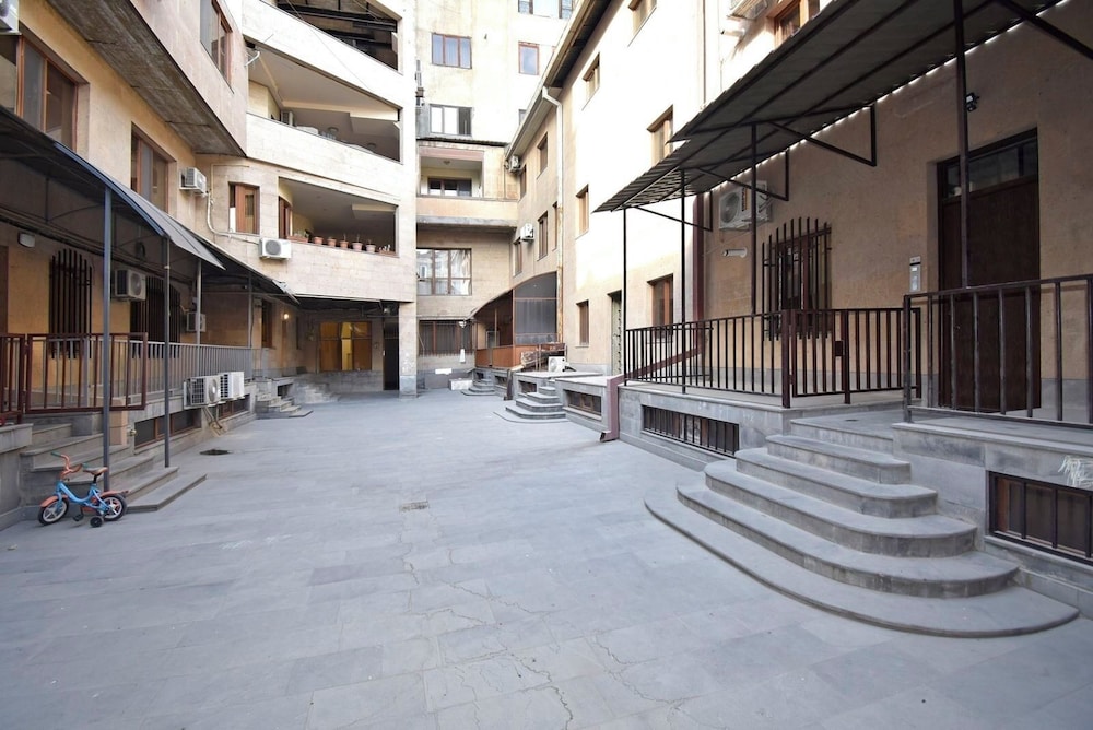Aparthotel by Luxe Group TT88