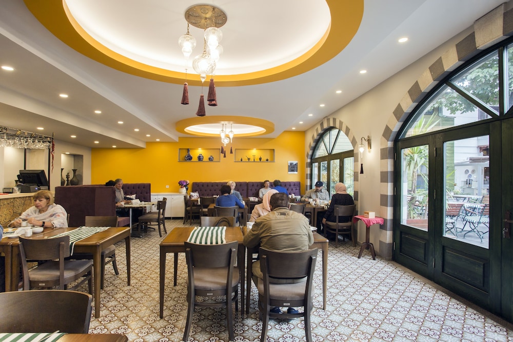 Bahçe Ev Oteli - Özel Sınıf - Image 16