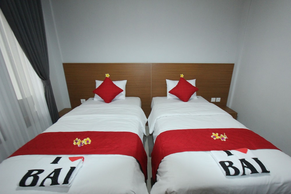 Tom Guest House