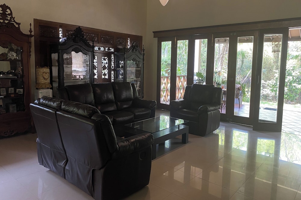 Villa Baliantoro Yogyakarta