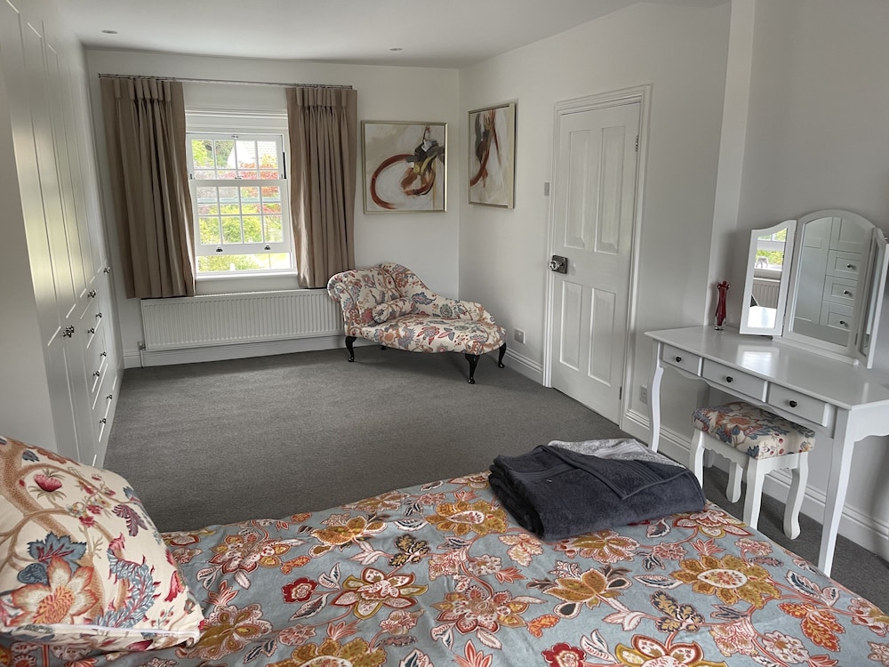Stunning Three Bedroom House in West Runton view 5