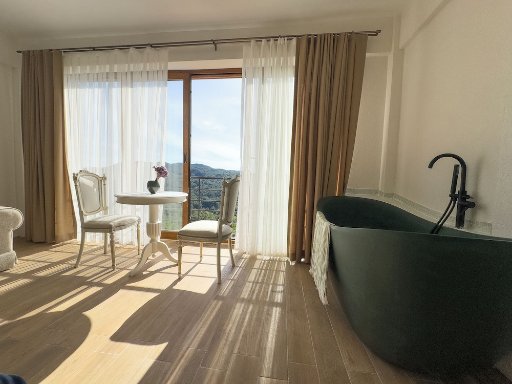 Bona Dea Butik Otel