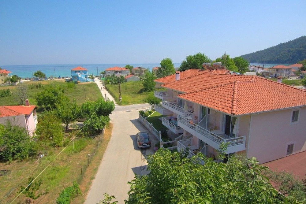 Porto Thassos photo 2