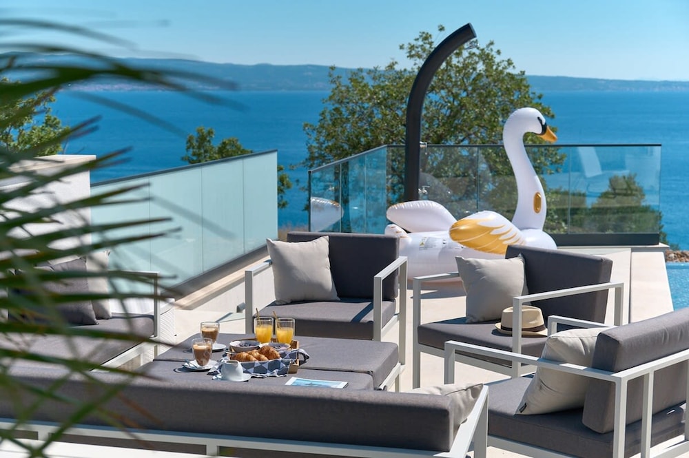 Villa Sunset - Luxury Adriatic Sea View Estate
