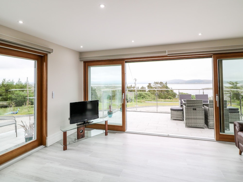 Traeannagh Bay House