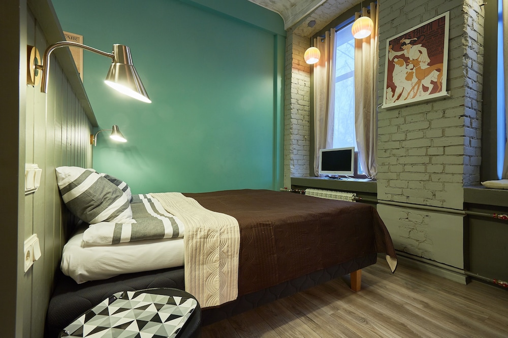 Mogol Apartments
