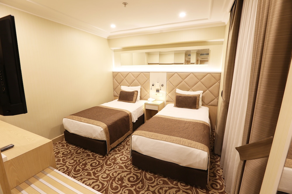 Alpinn Otel İstanbul - Özel Sınıf - Image 22