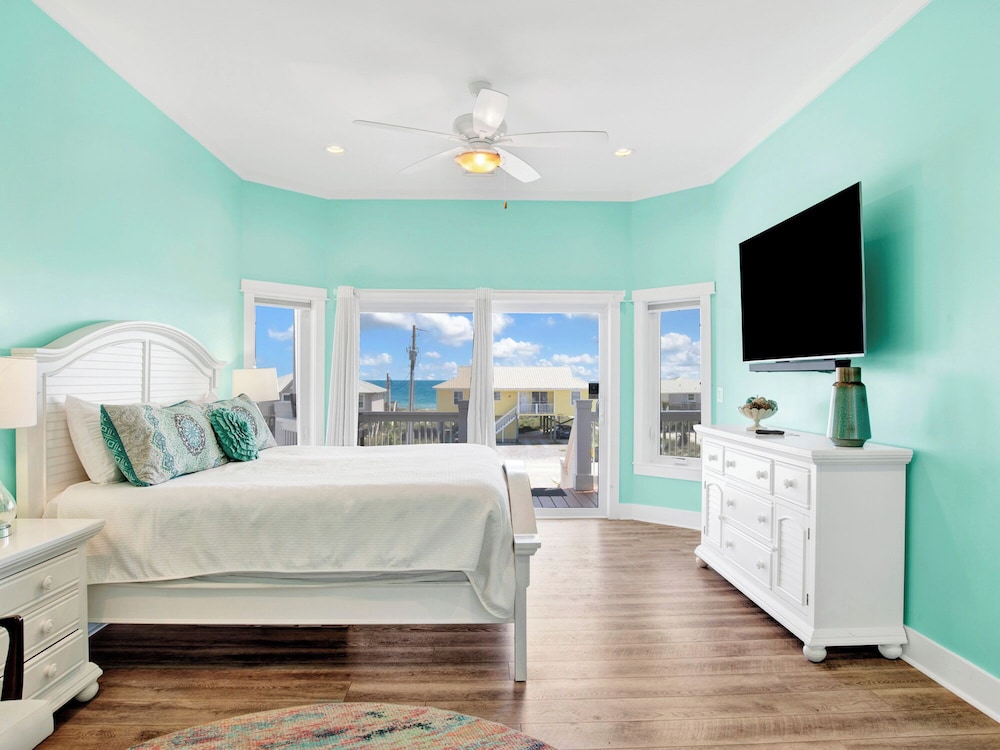 Barefeet Retreat by Southern Vacation Rentals