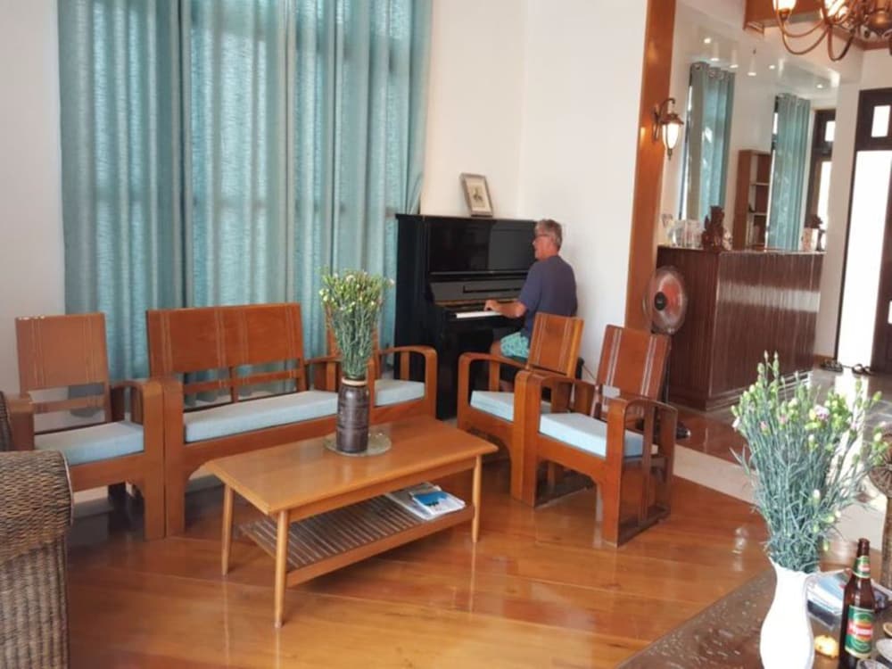 Ma Ma Guest House