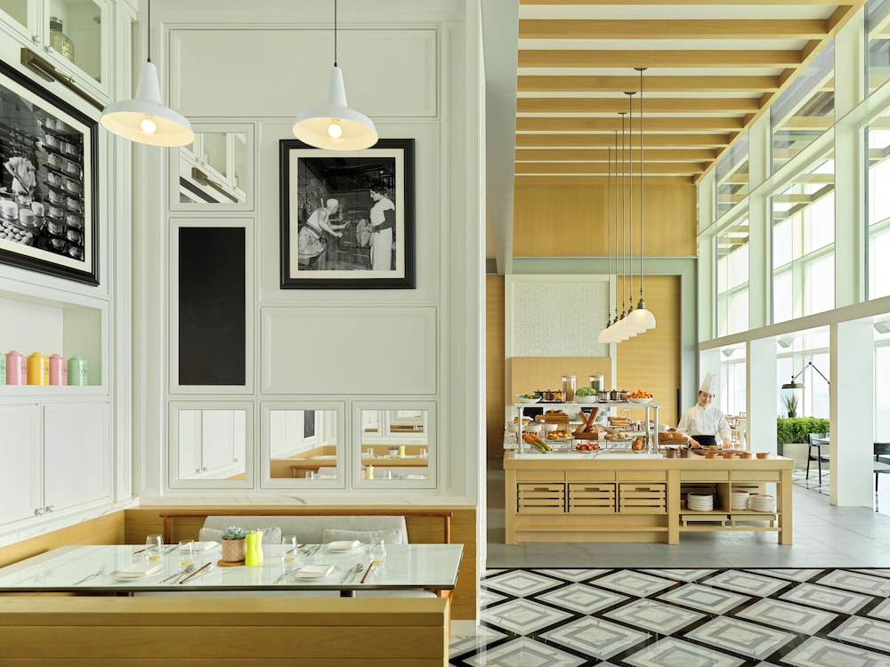 Mandarin Oriental, Shenzhen 92