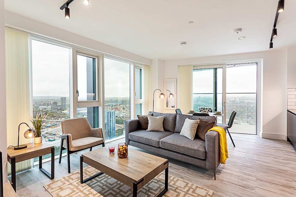 Icon Tower Flat II