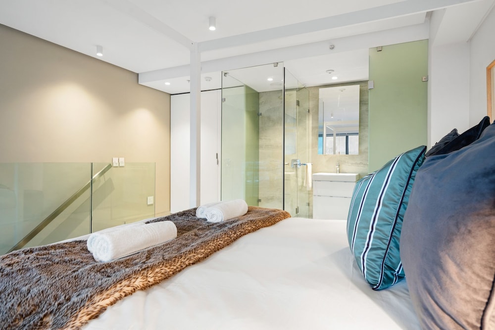 Apartment 307 at 117 on Strand