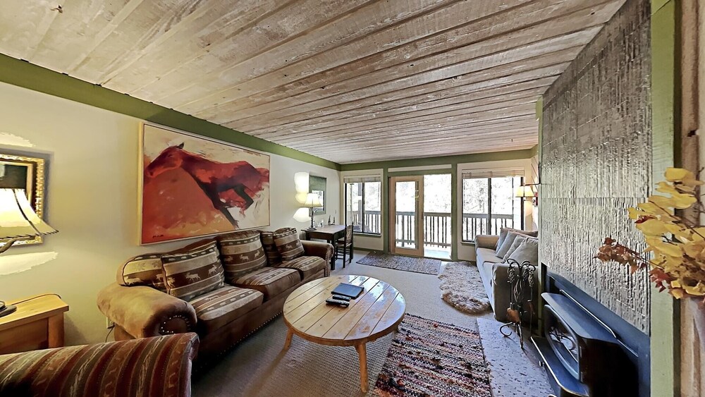 Mammoth Mountain Vacation Condos