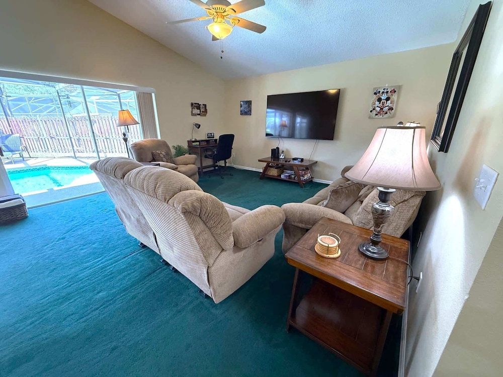 3-bedroom Southern Dunes Pool Home Villa