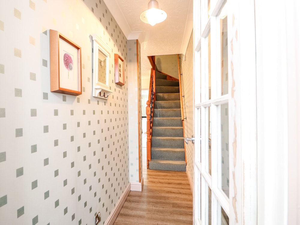 57 Southend Road