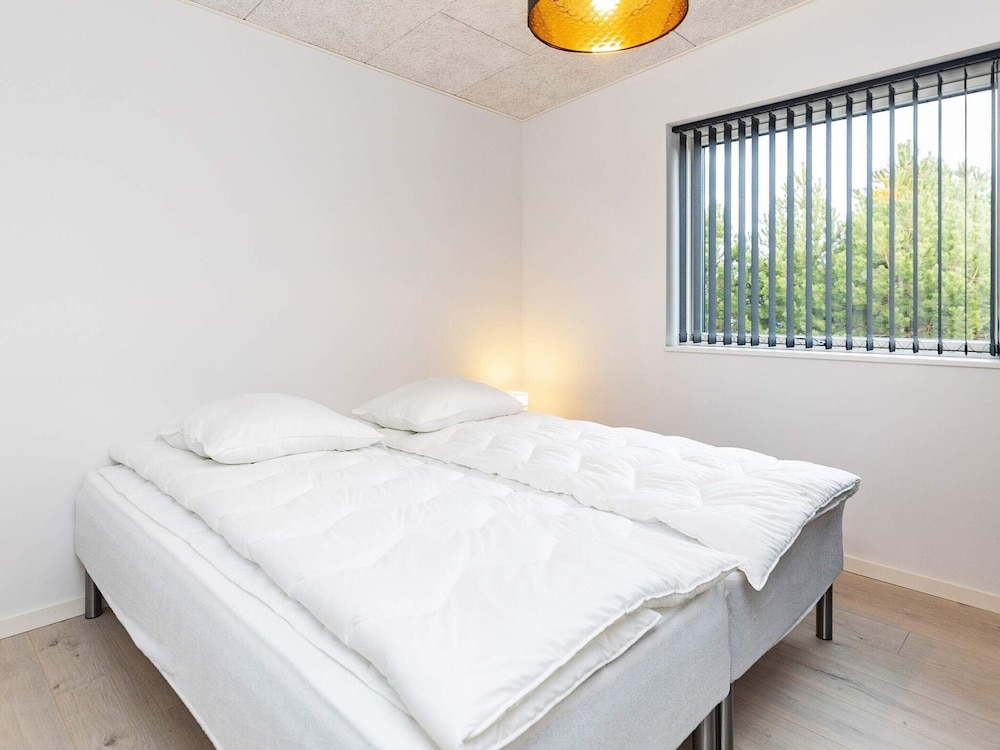 9 Person Holiday Home in Vaeggerlose view 2