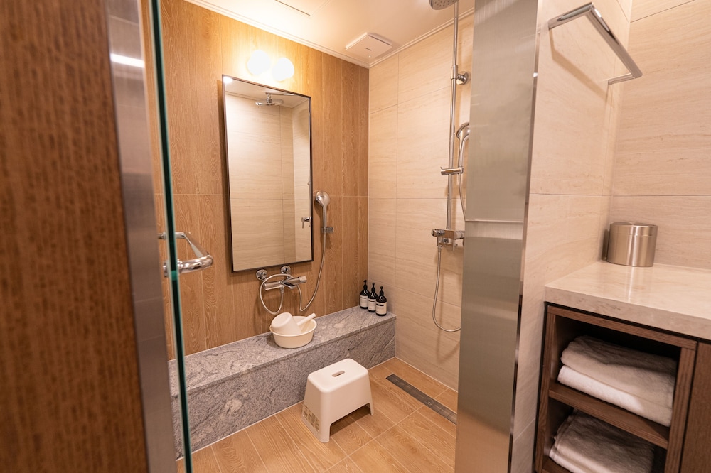 Han Suite Seoul
