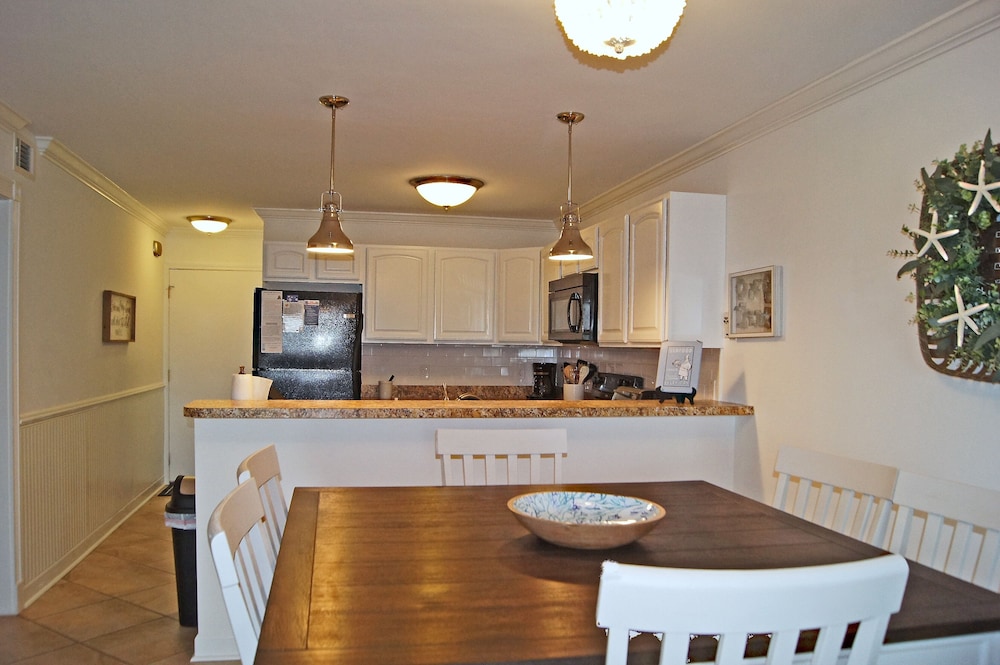 Sea Cloisters 104e 2 Bedroom Condo by RedAwning
