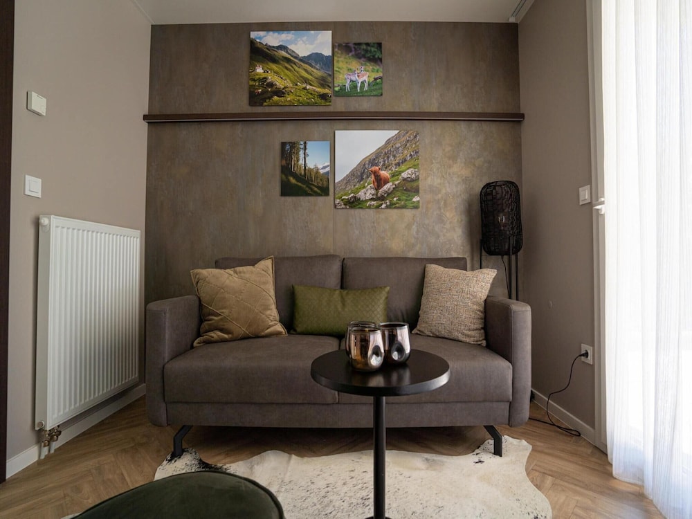 Comfortable Chalet Near the Pressegger See