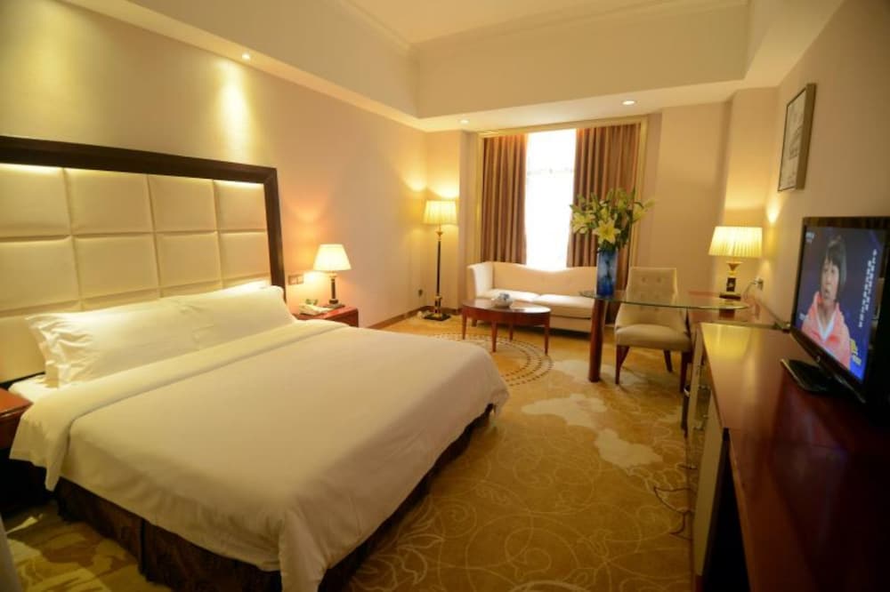 Baoyue Hotel